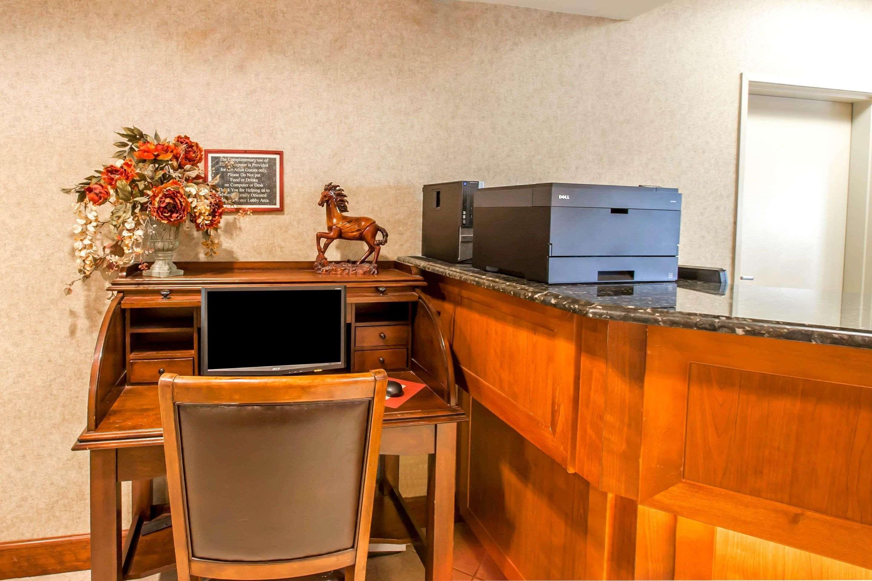 Quality Inn & Suites Germantown North Extérieur photo