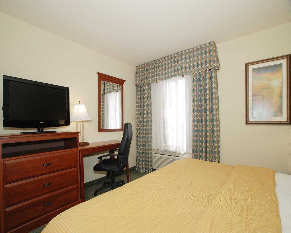Quality Inn & Suites Germantown North Chambre photo